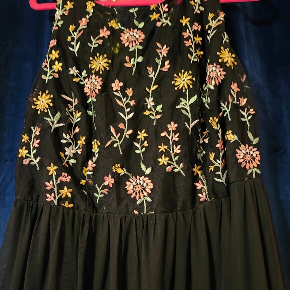 Lane Bryant Black Floral Maxi Dress - Picture 2 of 4